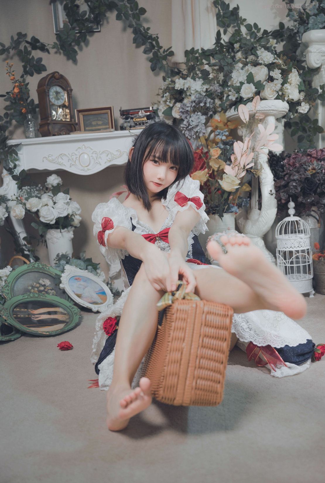 aki ] Ƭ Yoshida/33P  [Coser Channn Azure P.7